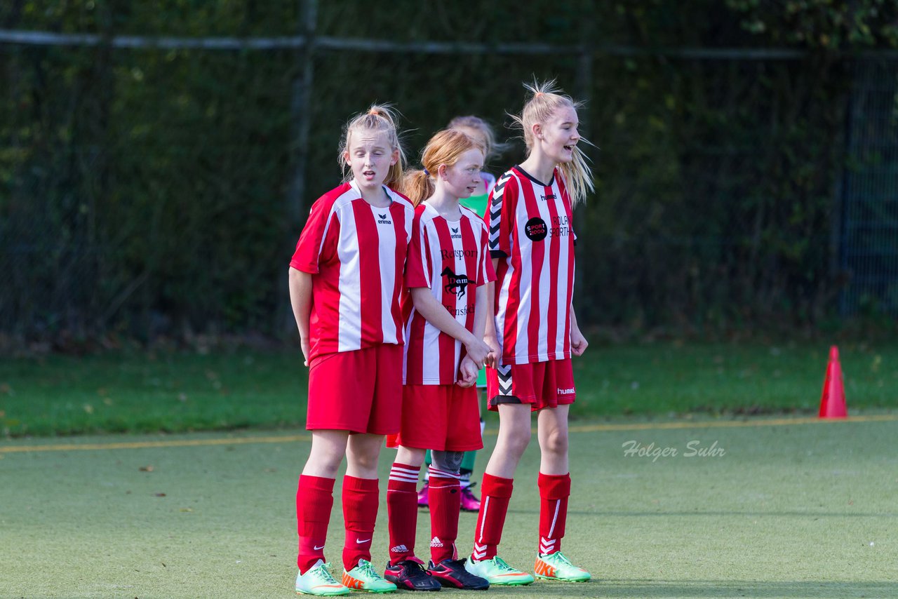 Bild 188 - C-Juniorinnen Kaltenkirchener TS - TuS Tensfeld : Ergebnis: 7:0